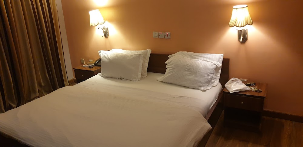Satus Hotel photo 3